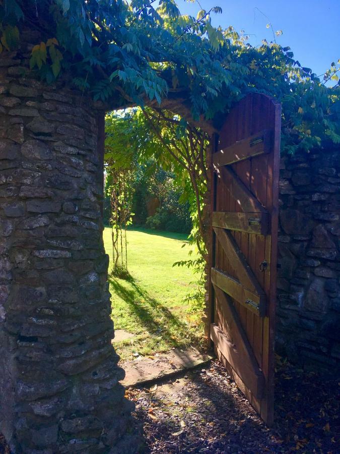Ty Carreg Fach Staycation Cottage Cardiff Exteriér fotografie